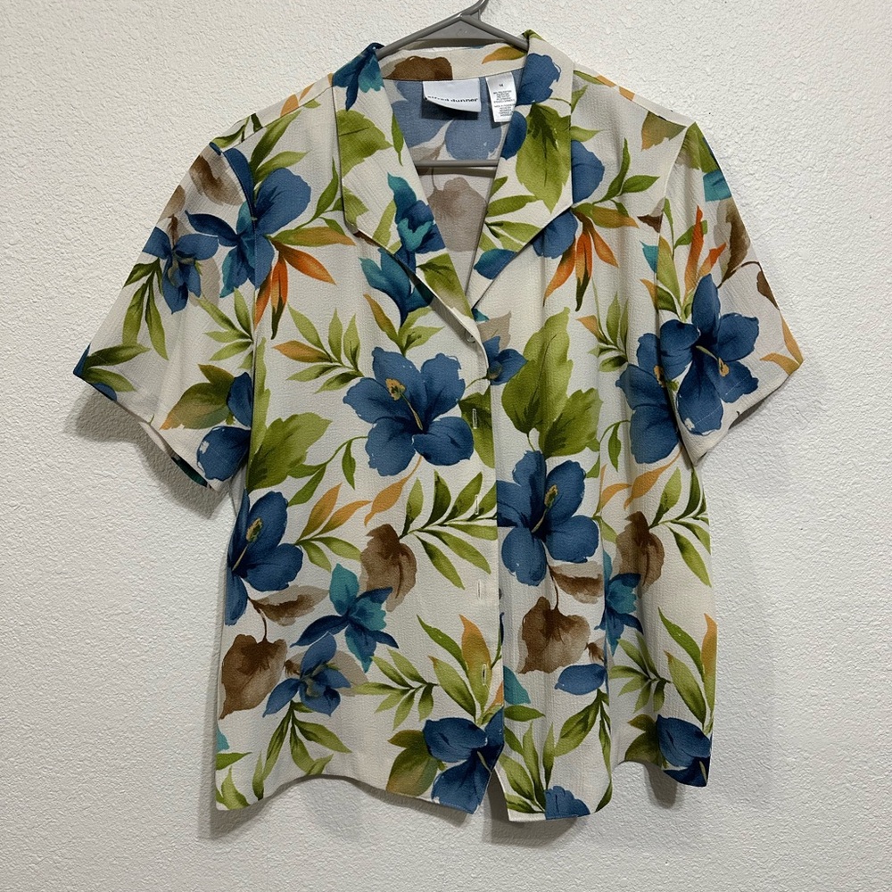 Floral Alfred Dunner Button Up Shirt